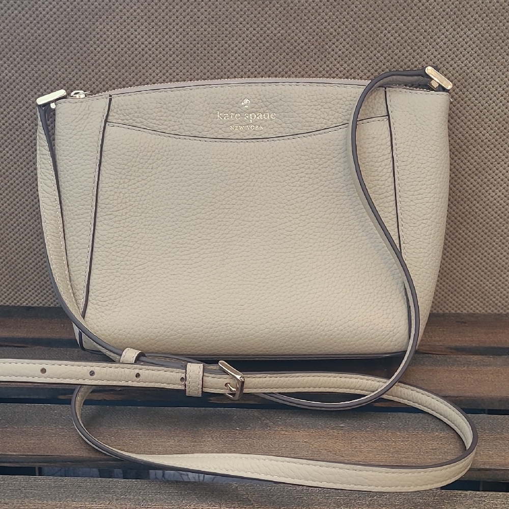 kate spade Pebbled Leather Crossbody - Light Gray